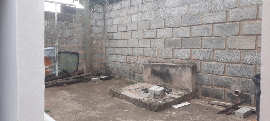 5 Bedroom Property for Sale in Mdantsane Eastern Cape